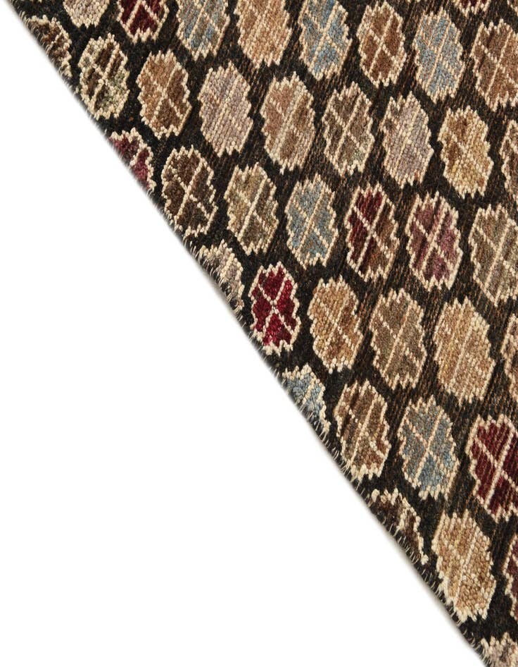 Detail image of  6' x 9' 1  Hand Knotted Darya Wool Rug