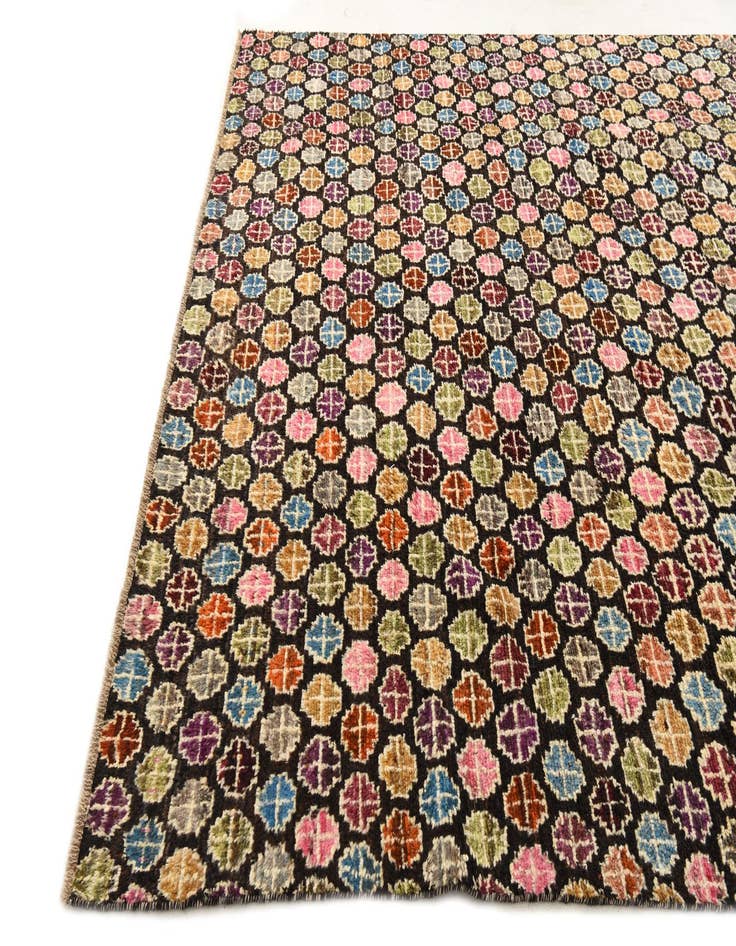 Detail image of  8' x 9' 10  Hand Knotted Darya Wool Rug