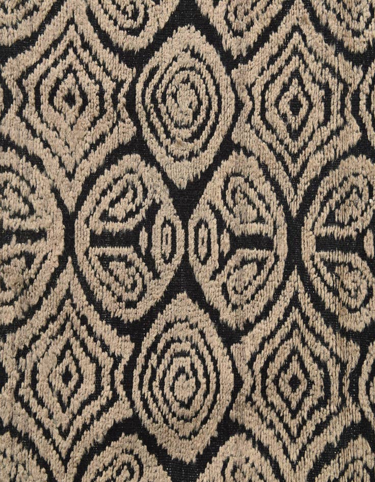 Detail image of  9' 3 x 12' 3  Hand Knotted Darya Wool Rug