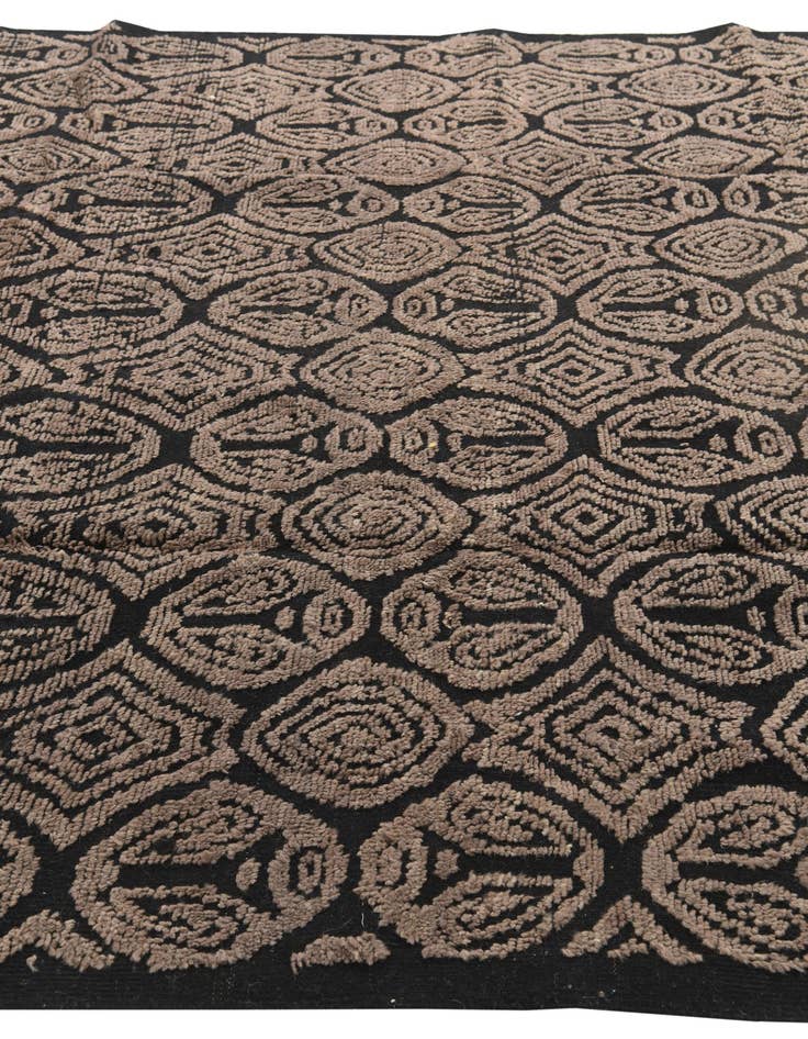 Detail image of  8' 4 x 10' 7  Hand Knotted Darya Wool Rug