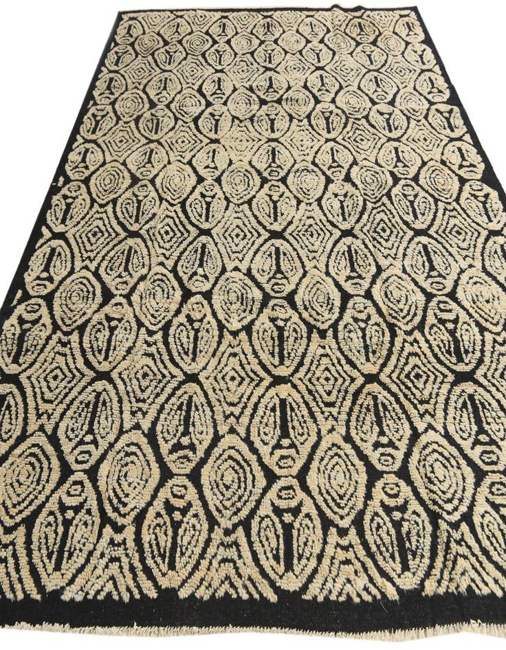 Detail image of  8' 8 x 10' 3  Hand Knotted Darya Wool Rug