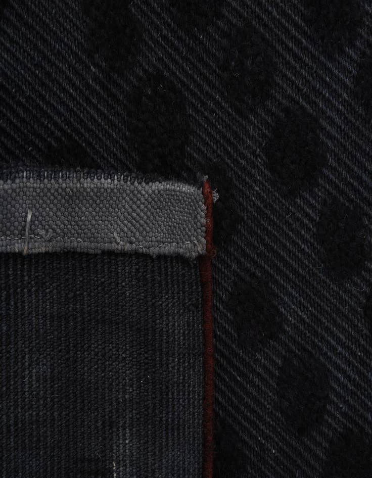 Detail image of  6' 6 x 10' 4  Hand Knotted Darya Wool Rug