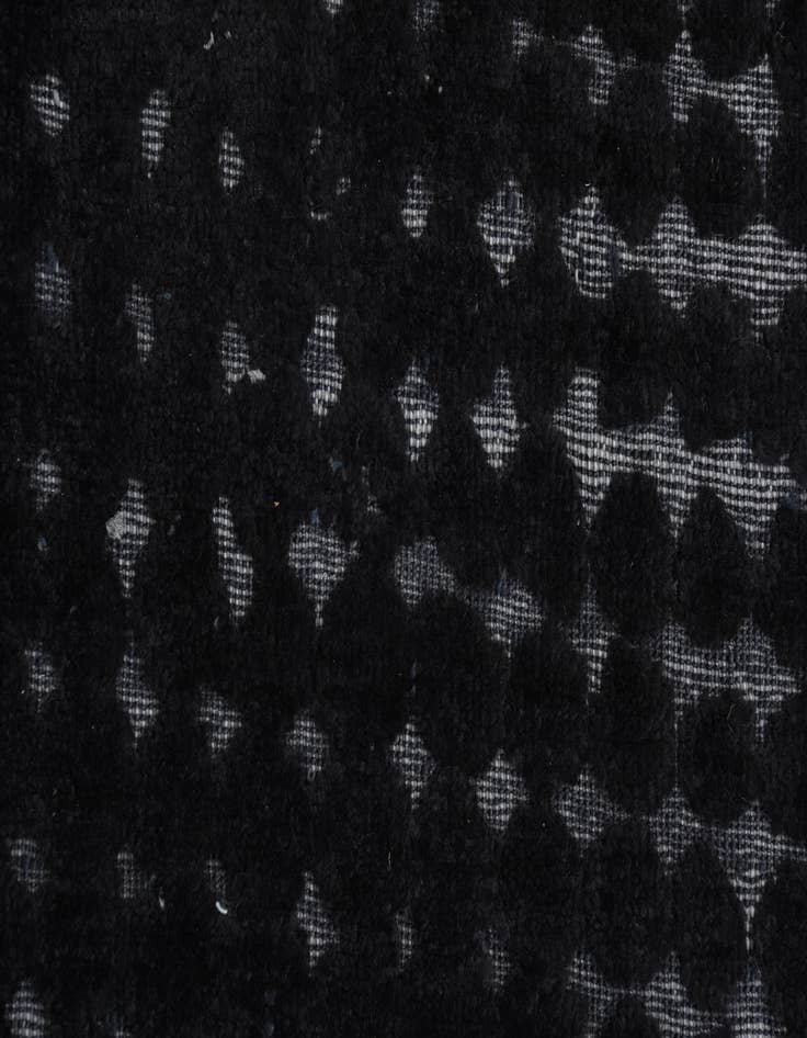 Detail image of  6' 4 x 10' 3  Hand Knotted Darya Wool Rug