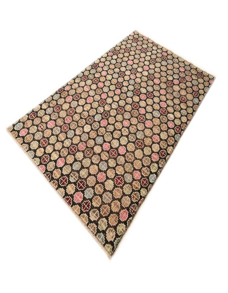 Detail image of  5' x 8' 4  Hand Knotted Darya Wool Rug