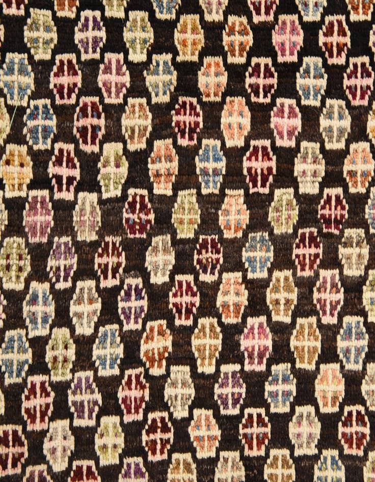 Detail image of  5' 3 x 8' 10  Hand Knotted Darya Wool Rug