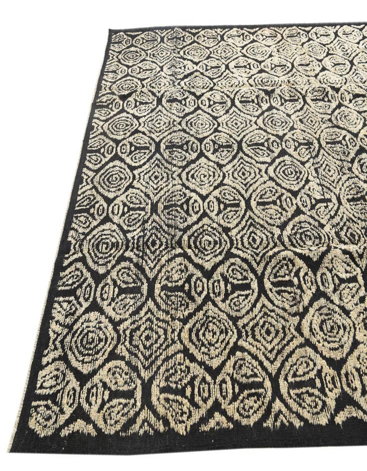 Detail image of  8' 9 x 10' 3  Hand Knotted Darya Wool Rug