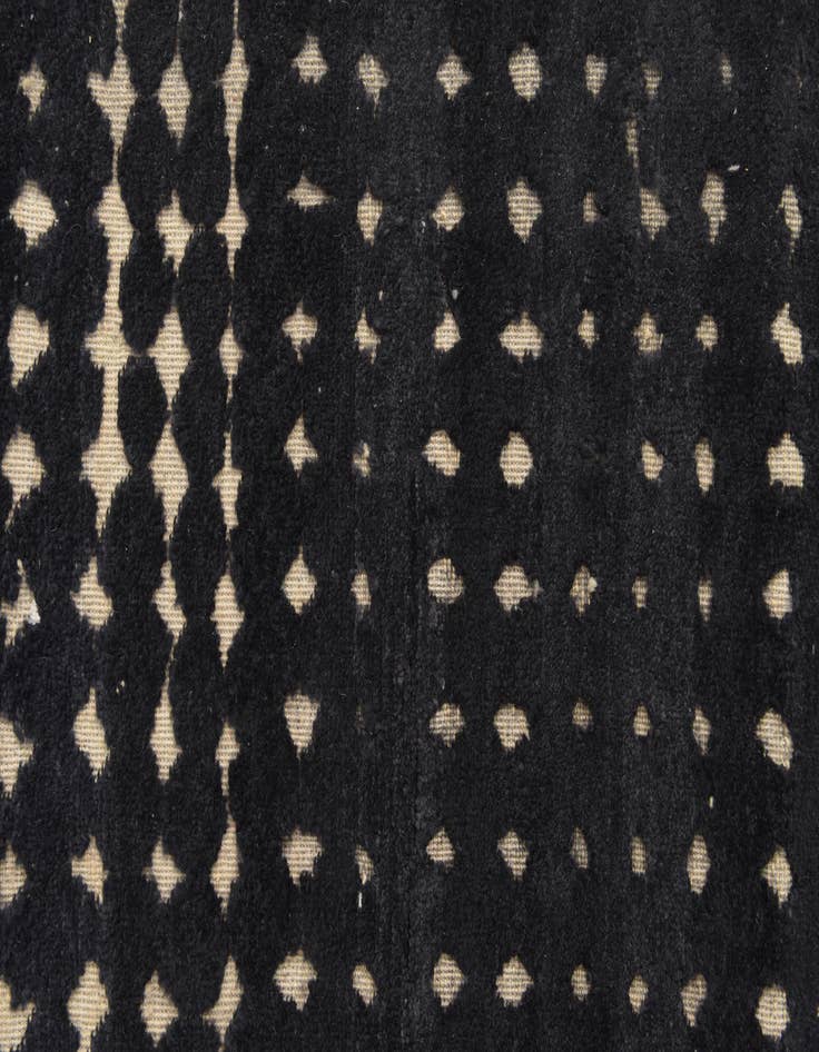 Detail image of  9' x 12' 2  Hand Knotted Darya Wool Rug