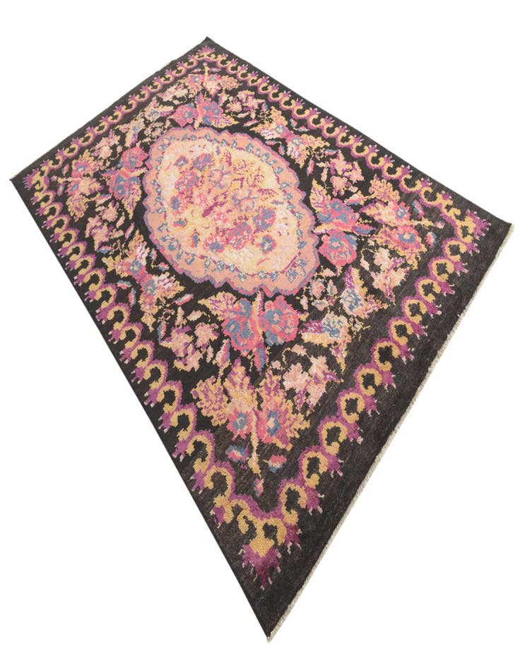 Detail image of  6' 4 x 9' 7  Hand Knotted Darya Rug