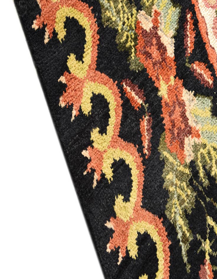 Detail image of  6' 4 x 10' 1  Hand Knotted Darya Rug