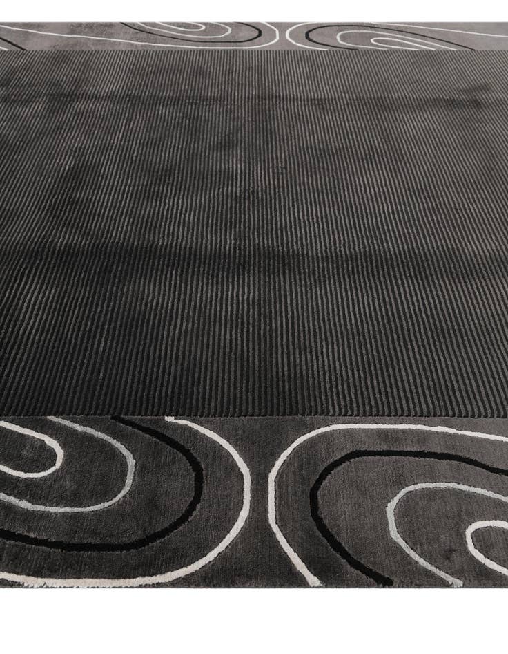 Detail image of  6' 7 x 9' 10  Hand Knotted Darya Wool Rug