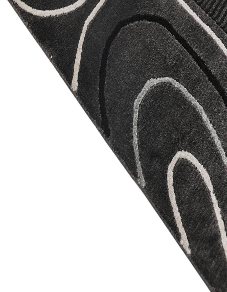 Detail image of  6' 7 x 9' 10  Hand Knotted Darya Wool Rug