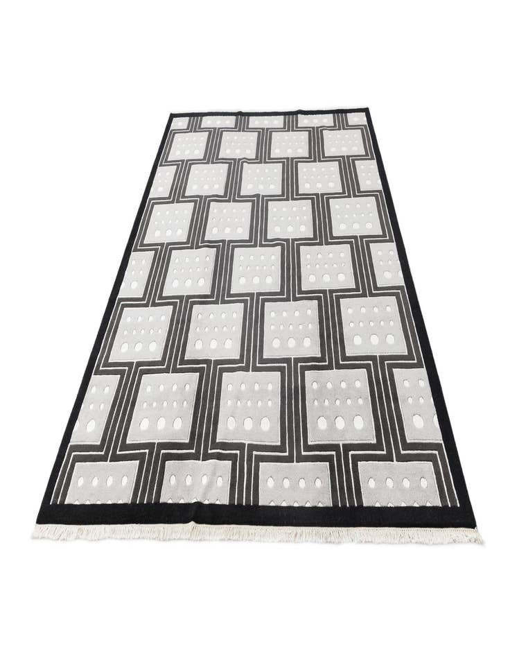 Detail image of  6' 7 x 9' 10  Hand Knotted Darya Wool Rug