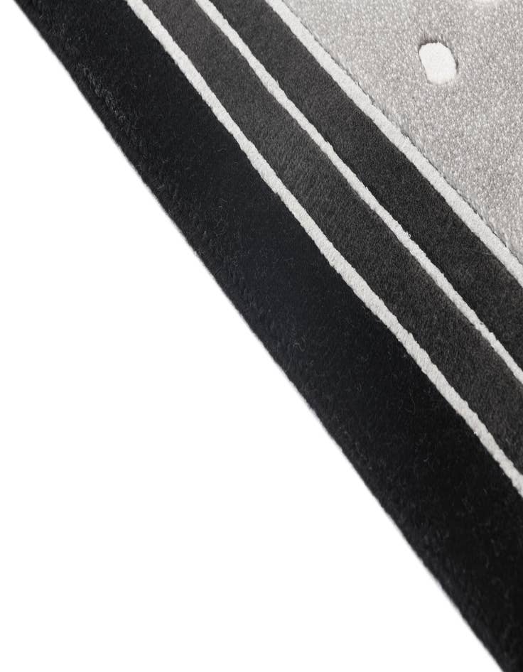 Detail image of  6' 7 x 9' 10  Hand Knotted Darya Wool Rug