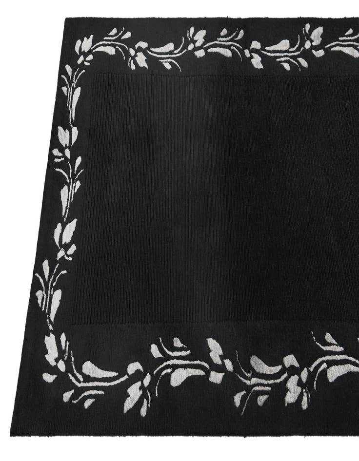 Detail image of  3' x 4' 11  Hand Knotted Darya Wool Rug