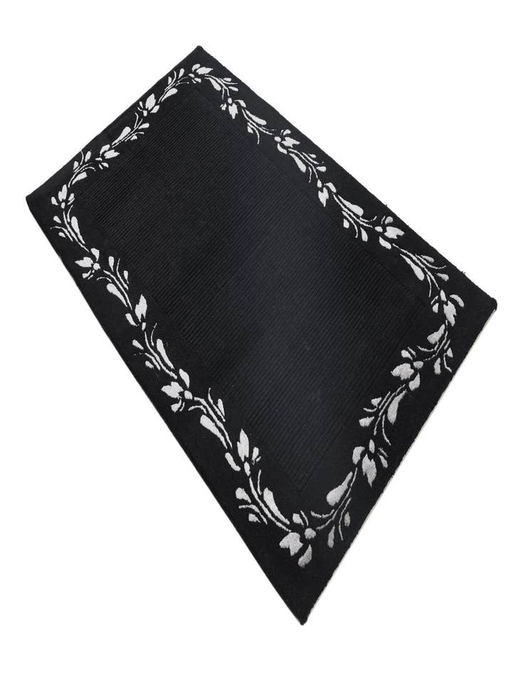 Detail image of  3' x 5' 1  Hand Knotted Darya Wool Rug