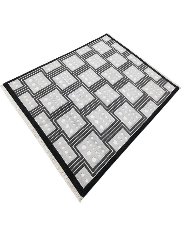 Detail image of  5' 7 x 7' 10  Hand Knotted Darya Wool Rug