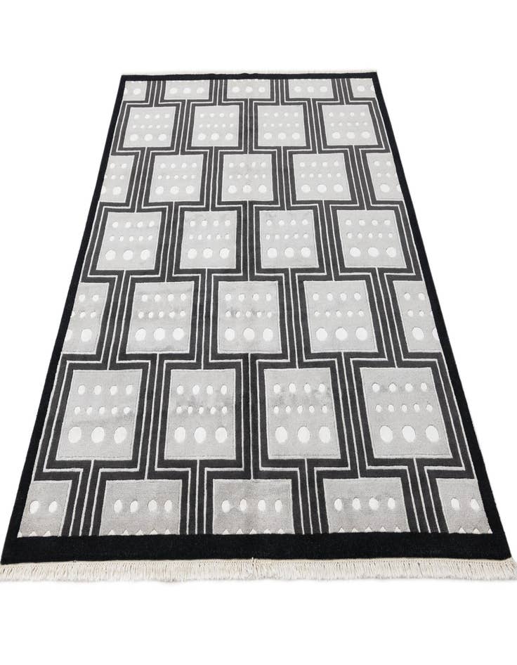 Detail image of  5' 7 x 7' 10  Hand Knotted Darya Wool Rug