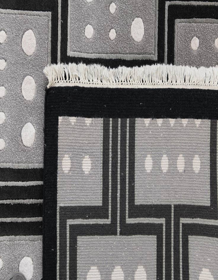 Detail image of  5' 7 x 7' 10  Hand Knotted Darya Wool Rug