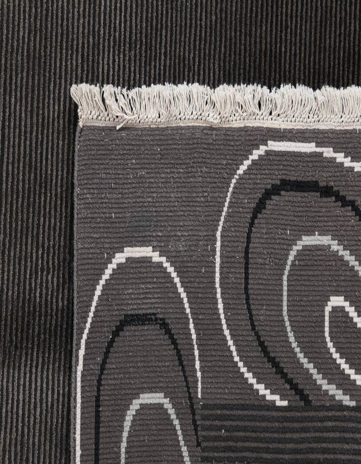 Detail image of  5' 7 x 7' 10  Hand Knotted Darya Wool Rug