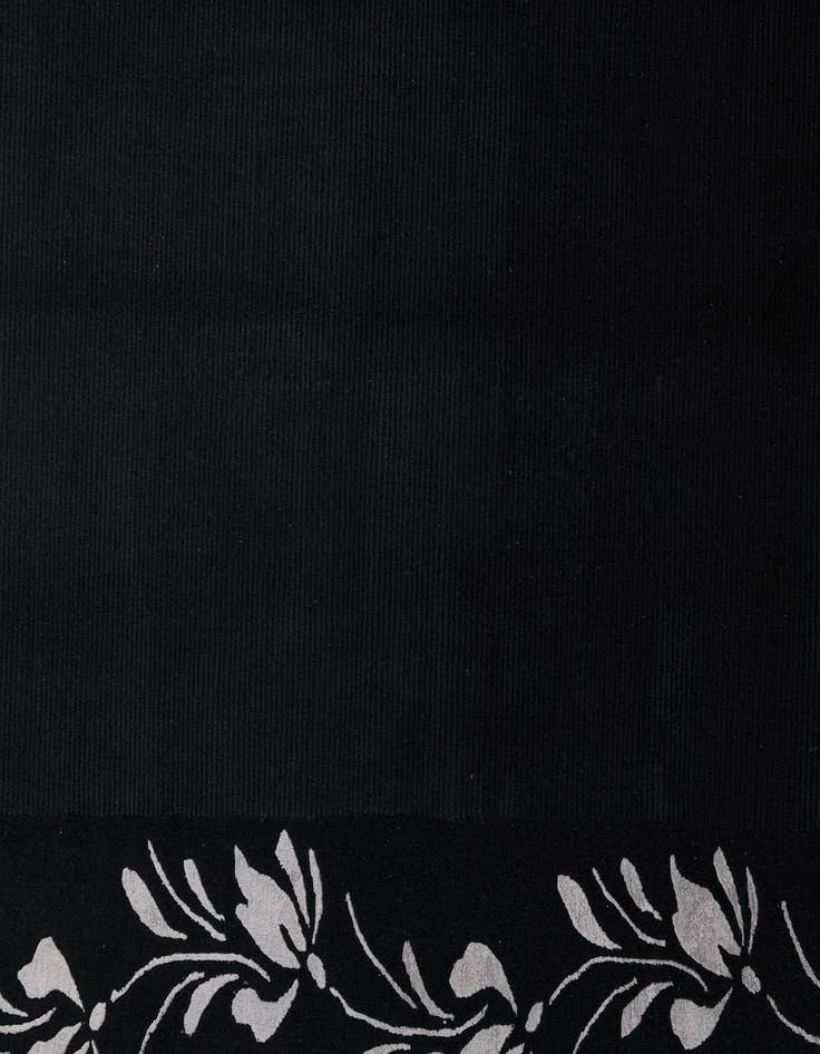 Detail image of  5' 6 x 7' 10 Darya Rug