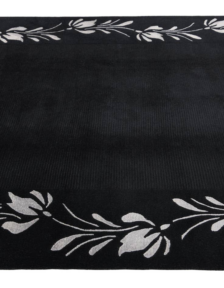 Detail image of  5' 9 x 8'  Hand Knotted Darya Wool Rug