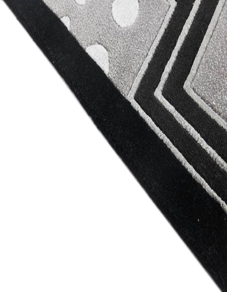 Detail image of  5' 6 x 7' 10  Hand Knotted Darya Wool Rug