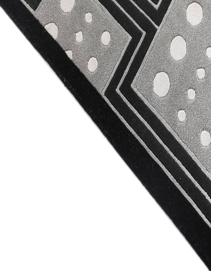 Detail image of  5' 6 x 7' 8  Hand Knotted Darya Wool Rug