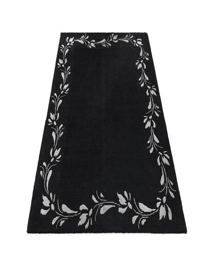 Detail image of  4' x 6' Darya Rug