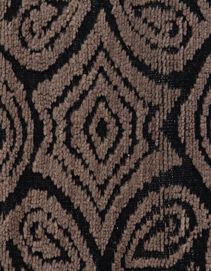 Detail image of  9' 5 x 12' 2  Hand Knotted Darya Wool Rug