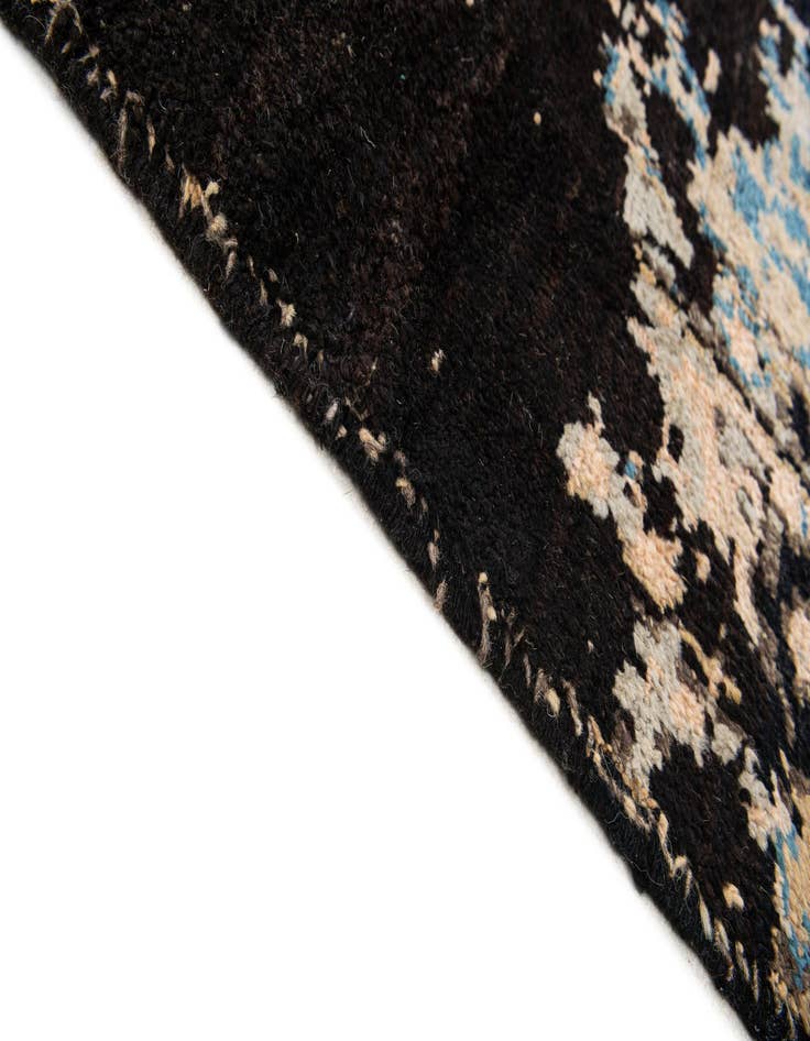 Detail image of  10' 2 x 14' 1  Hand Knotted Darya Wool Rug