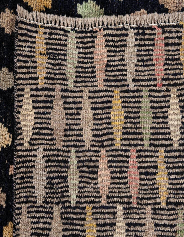 Detail image of  10' 2 x 14' 10  Hand Knotted Darya Wool Rug