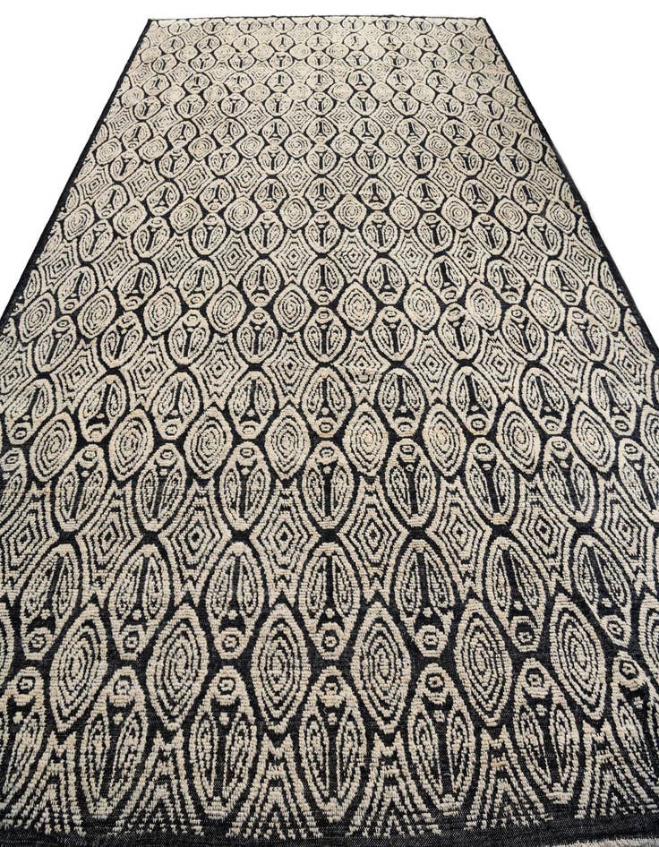 Detail image of  12' 2 x 15' 1  Hand Knotted Darya Wool Rug