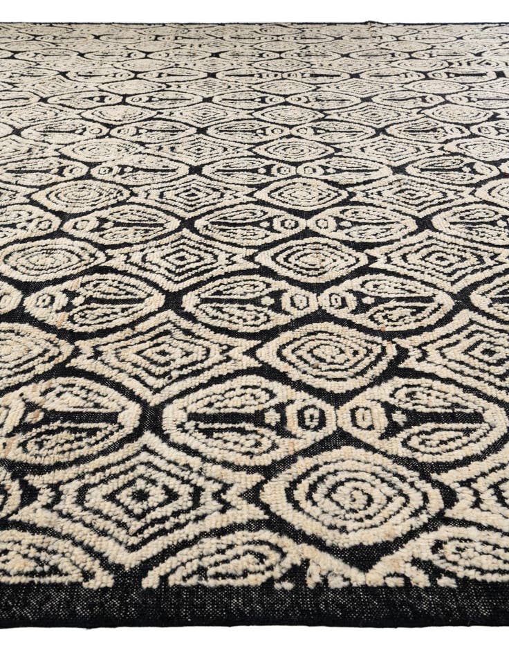 Detail image of  12' 2 x 15' 1  Hand Knotted Darya Wool Rug