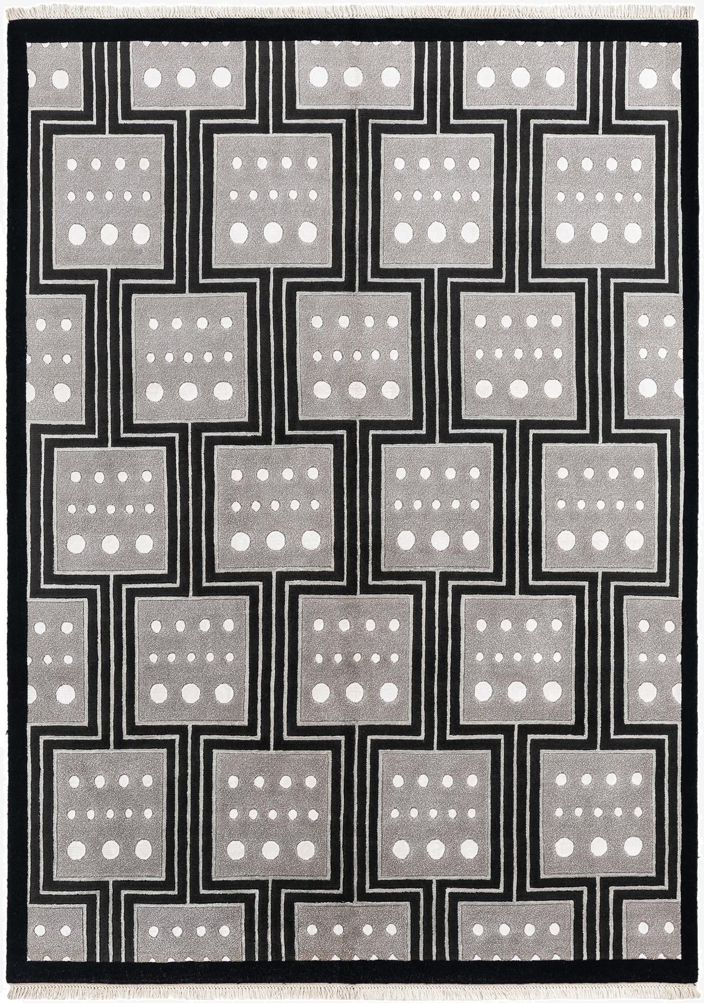  5' 7 x 7' 10 Darya Rug