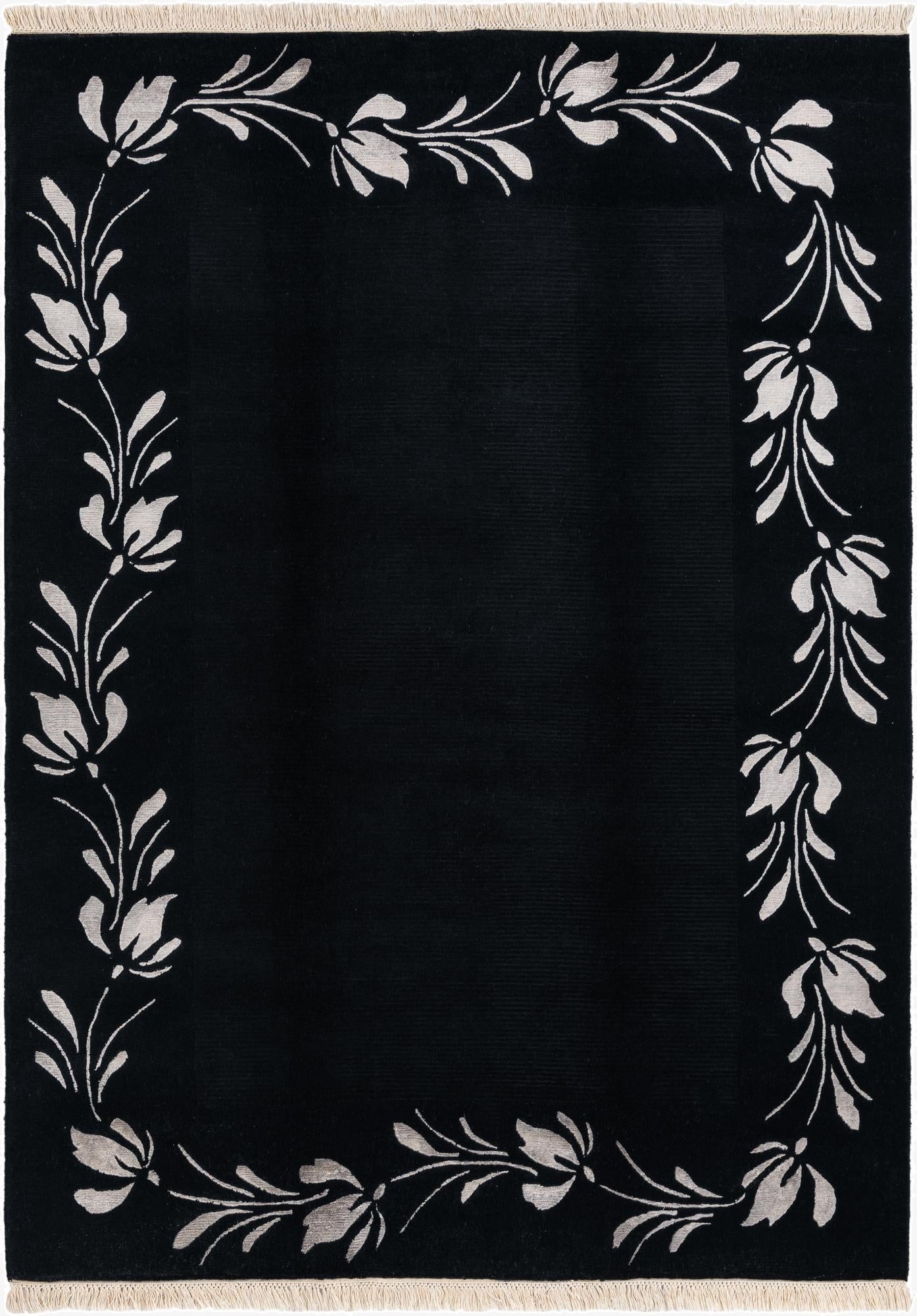  5' 9 x 8'  Hand Knotted Darya Wool Rug