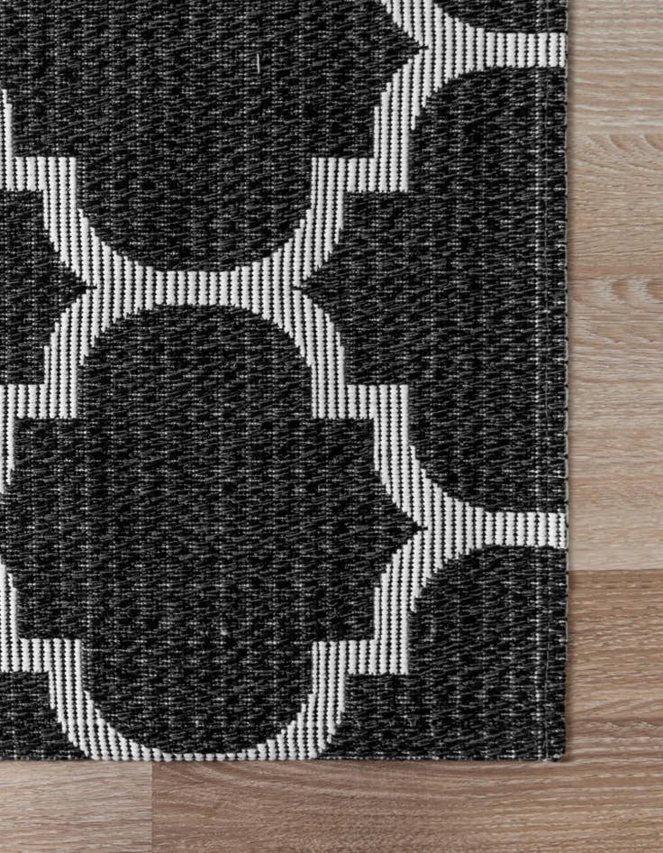 Detail image of  7' 5 x 10' Georgia Rug