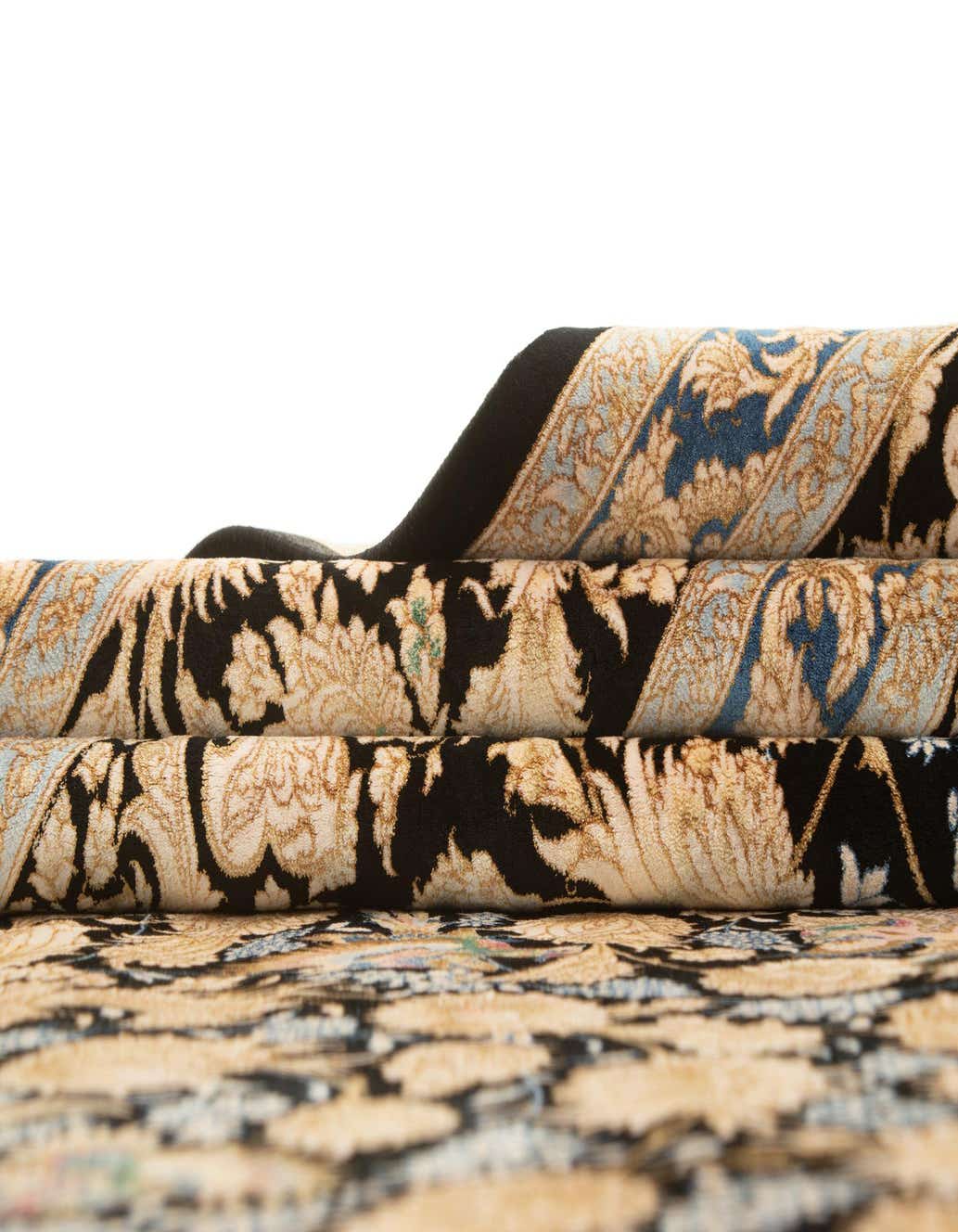 Primary image  6' 9 x 10' Ghom Design Rug