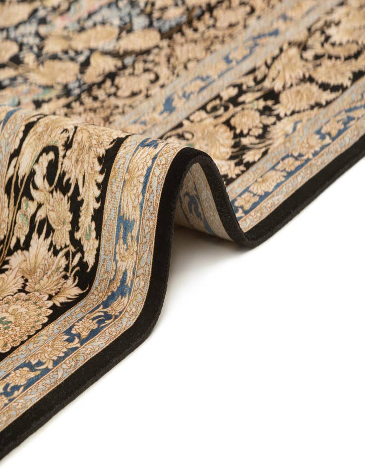 Detail image of  5' 8 x 9' 1 Ghom Design Rug