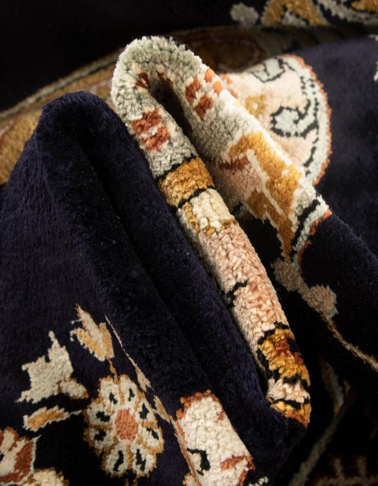 Detail image of  2' 1 x 2' 9  Hand Knotted Ghom Persian Rug