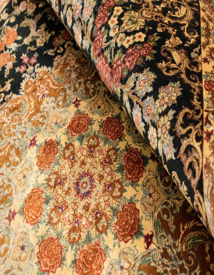 Detail image of  4' 6 x 6' 6 Ghom Silk Rug