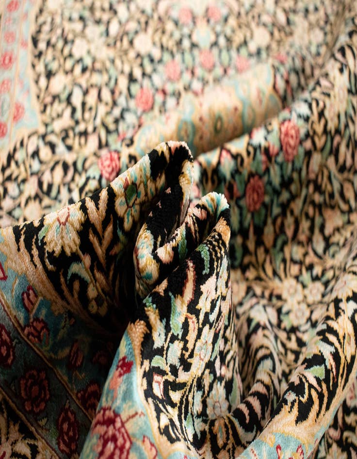 Detail image of 2' 7 x 4' 1 Ghom Silk Rug