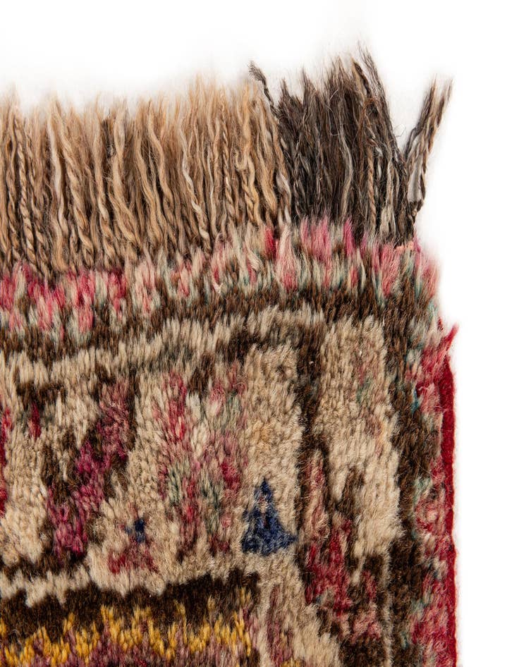 Detail image of  2' 10 x 4' 5  Hand Knotted Hamedan Wool Rug