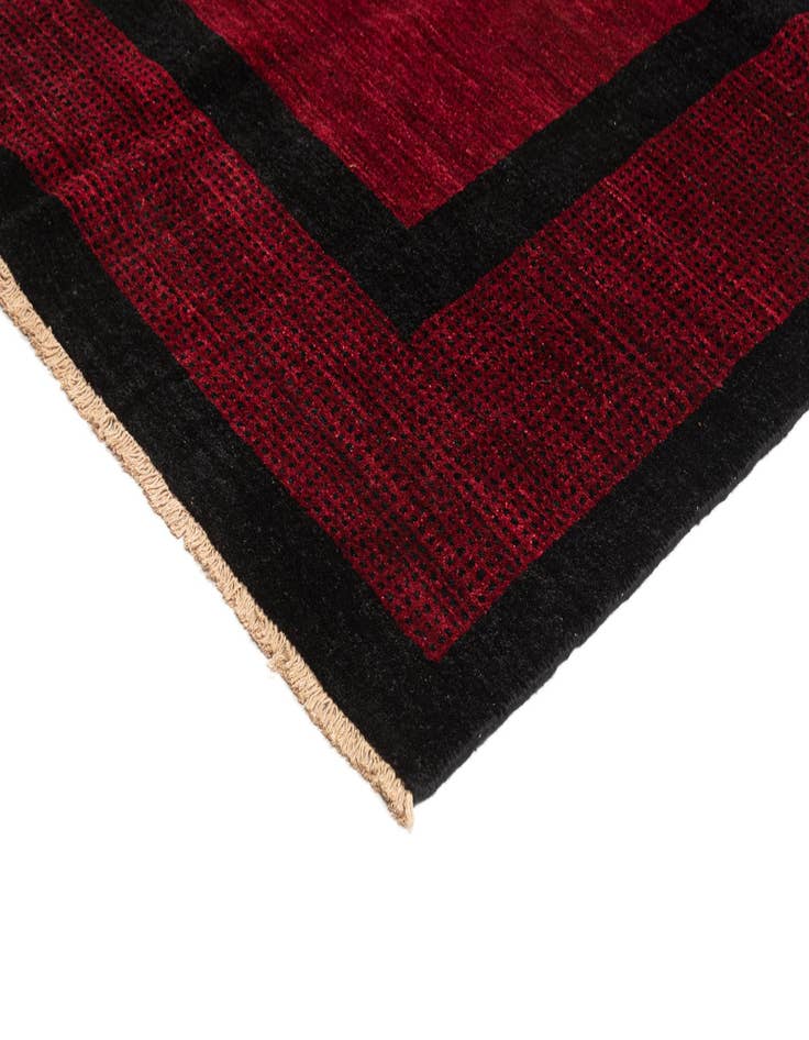 Detail image of  6' 7 x 9' 9 Juma Rug