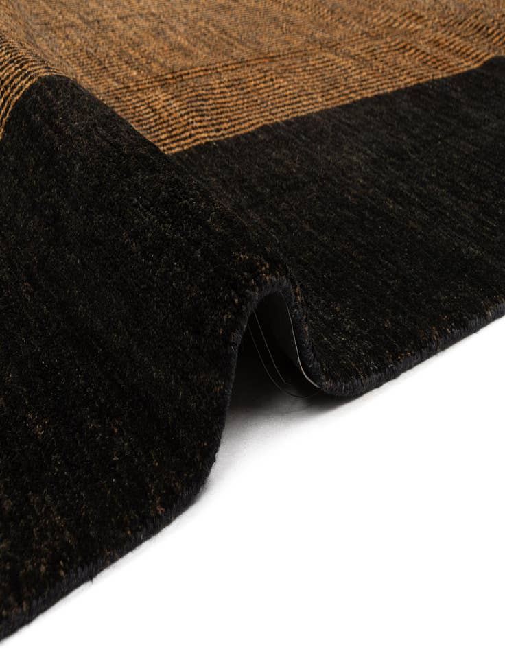 Detail image of  6' 4 x 10' 1 Juma Rug