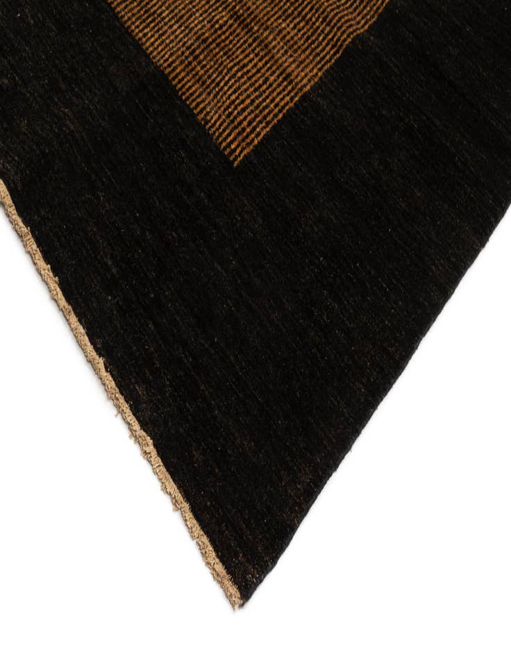 Detail image of  6' 4 x 10' 1 Juma Rug