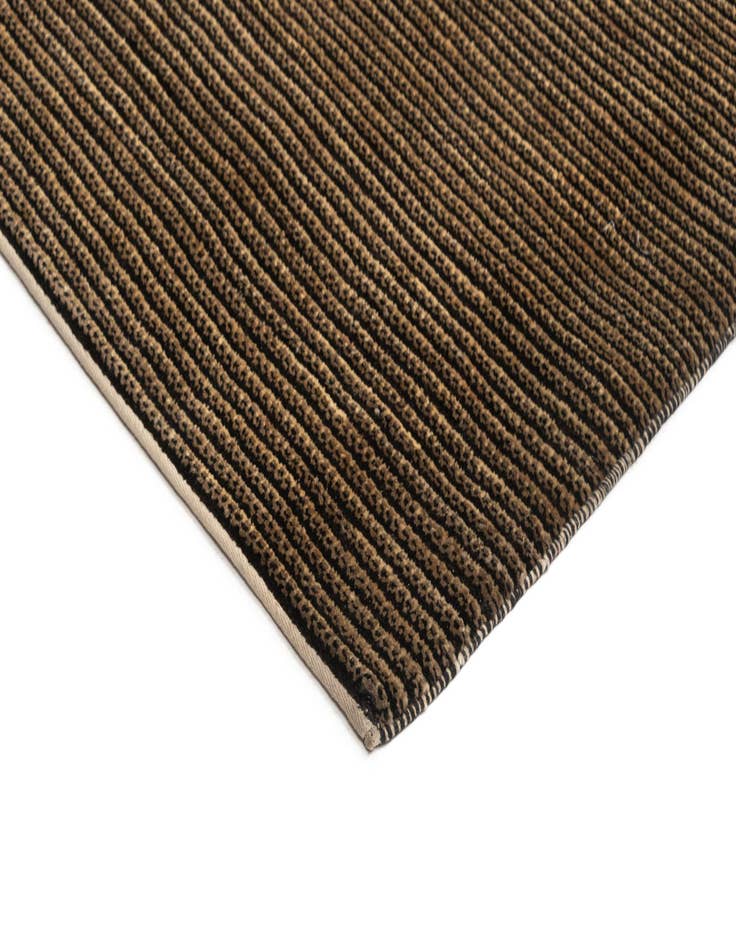 Detail image of  7' x 10' Juma Wool Rug