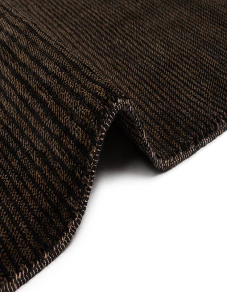 Detail image of  5' 8 x 7' 10 Juma Wool Rug