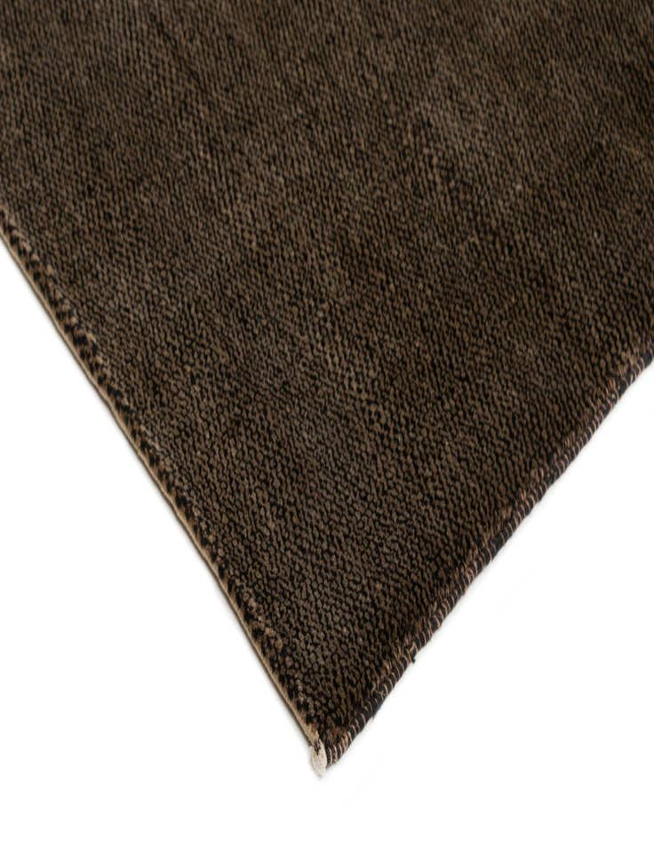 Detail image of  6' 7 x 8' 1 Juma Wool Rug