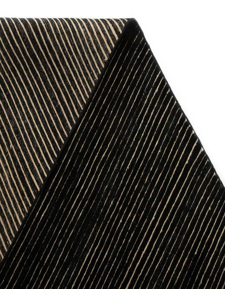 Detail image of  5' 8 x 7' 10 Juma Wool Rug