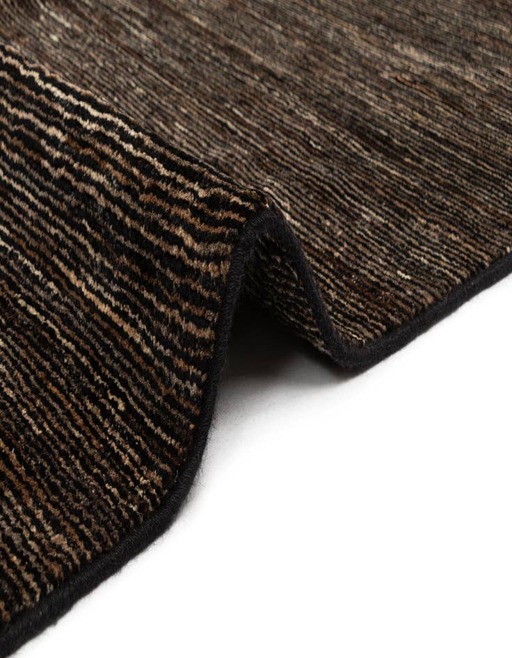 Detail image of  5' 8 x 8' Juma Wool Rug